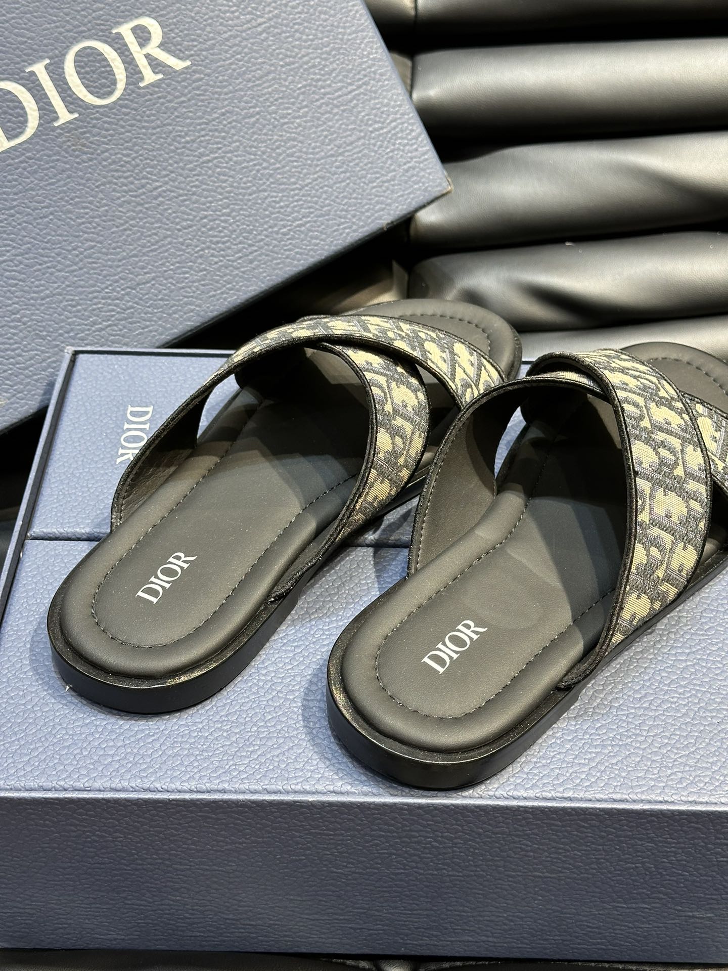 DiorSHOES