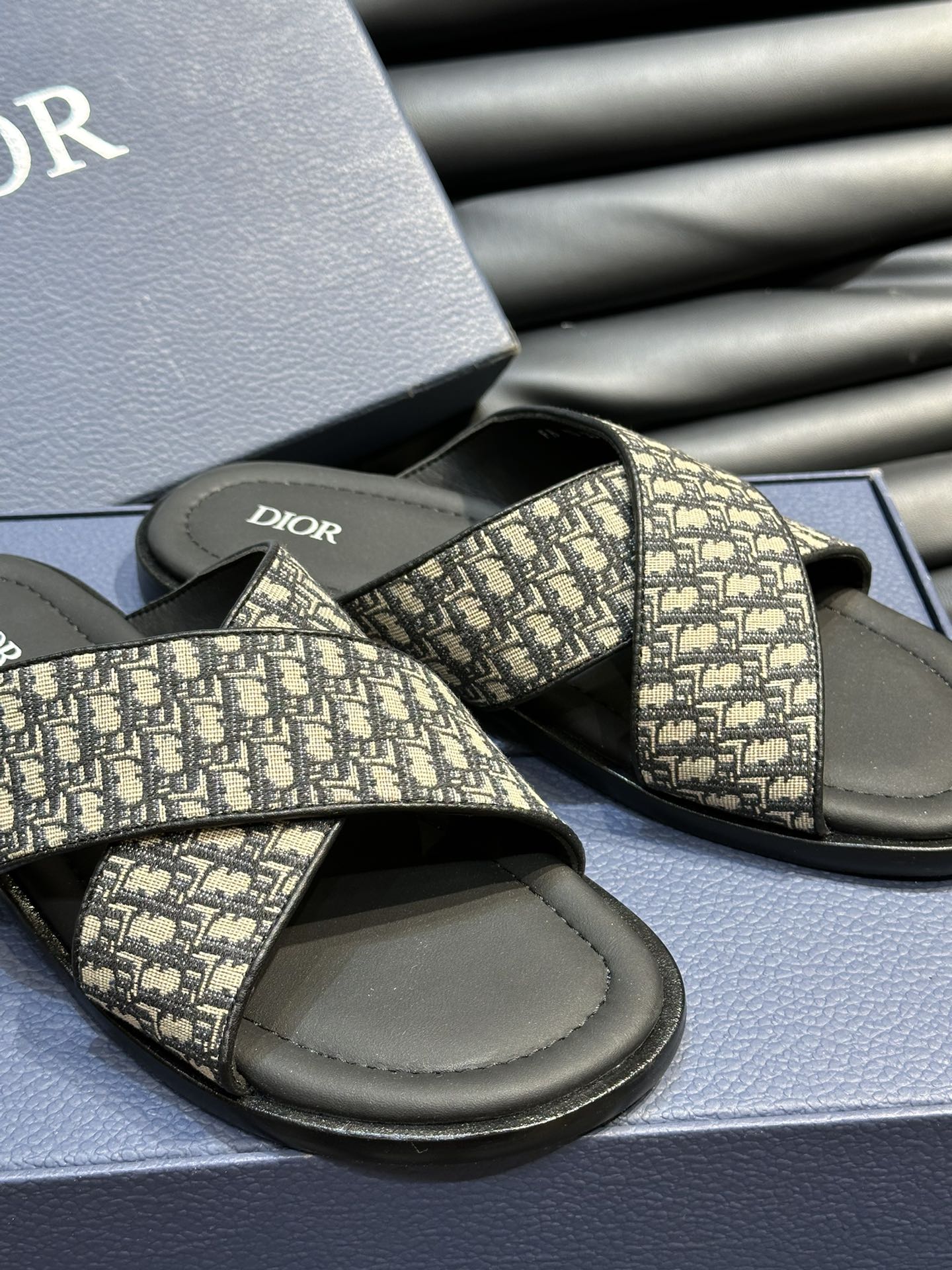 DiorSHOES