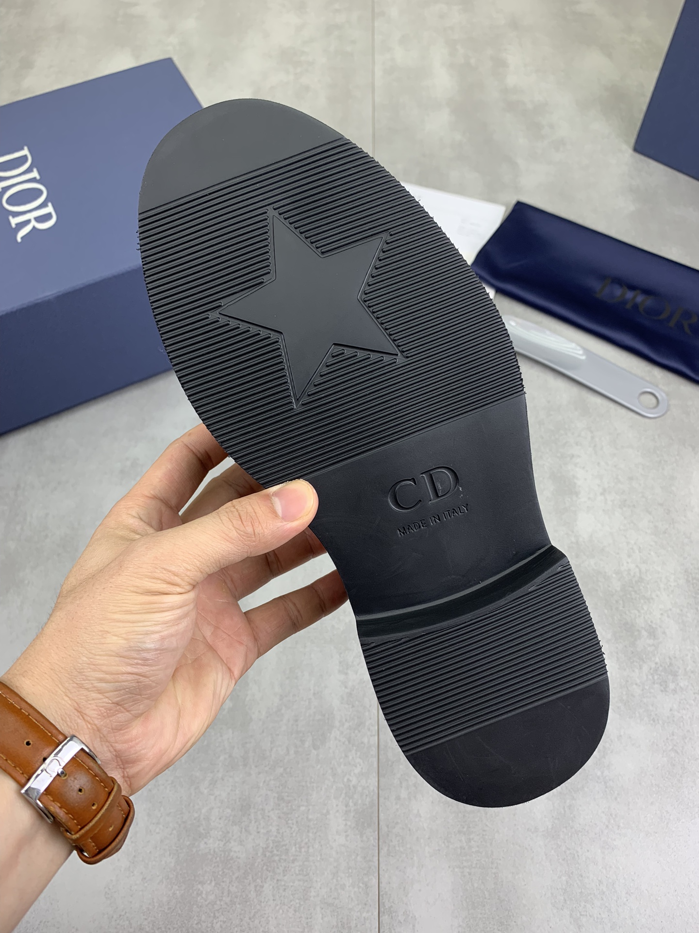 DiorSHOES