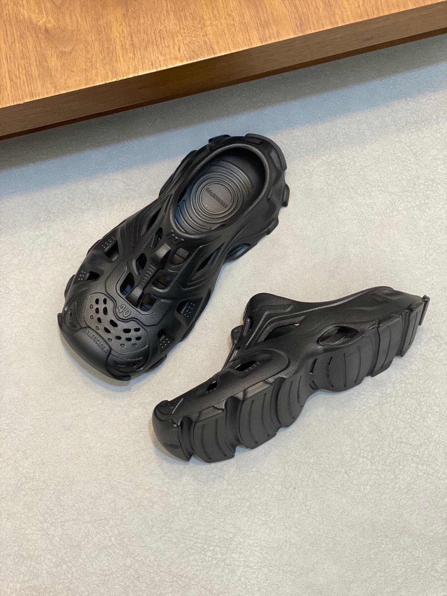 BalenciagaSHOES
