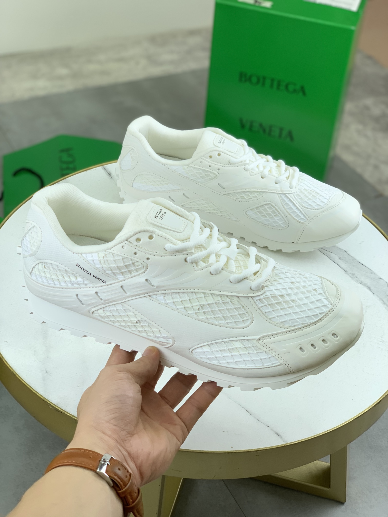 BVSHOES