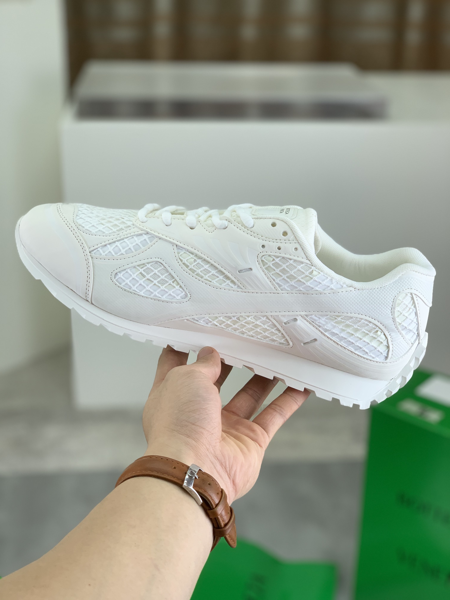 BVSHOES