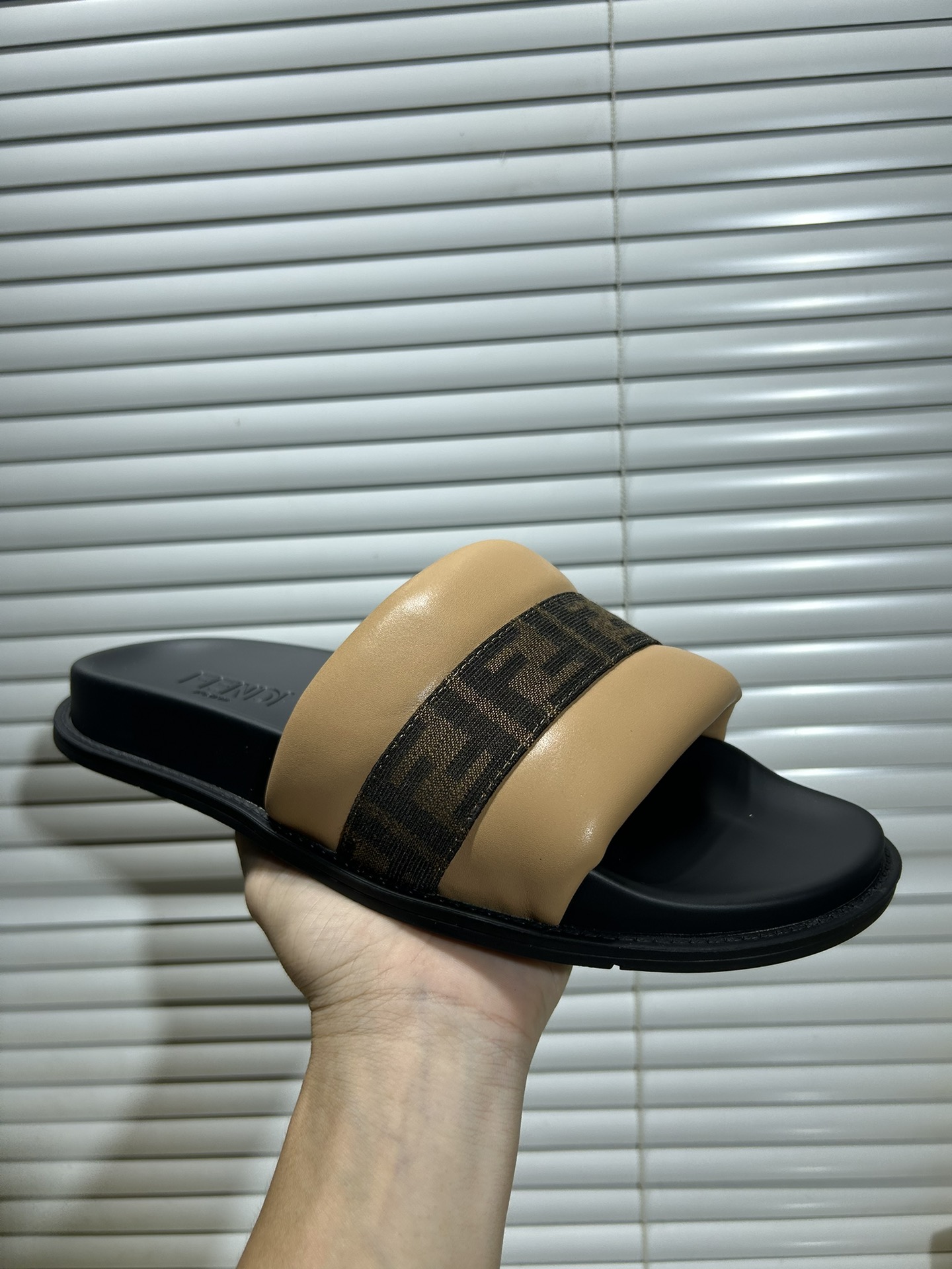 FendiSHOES