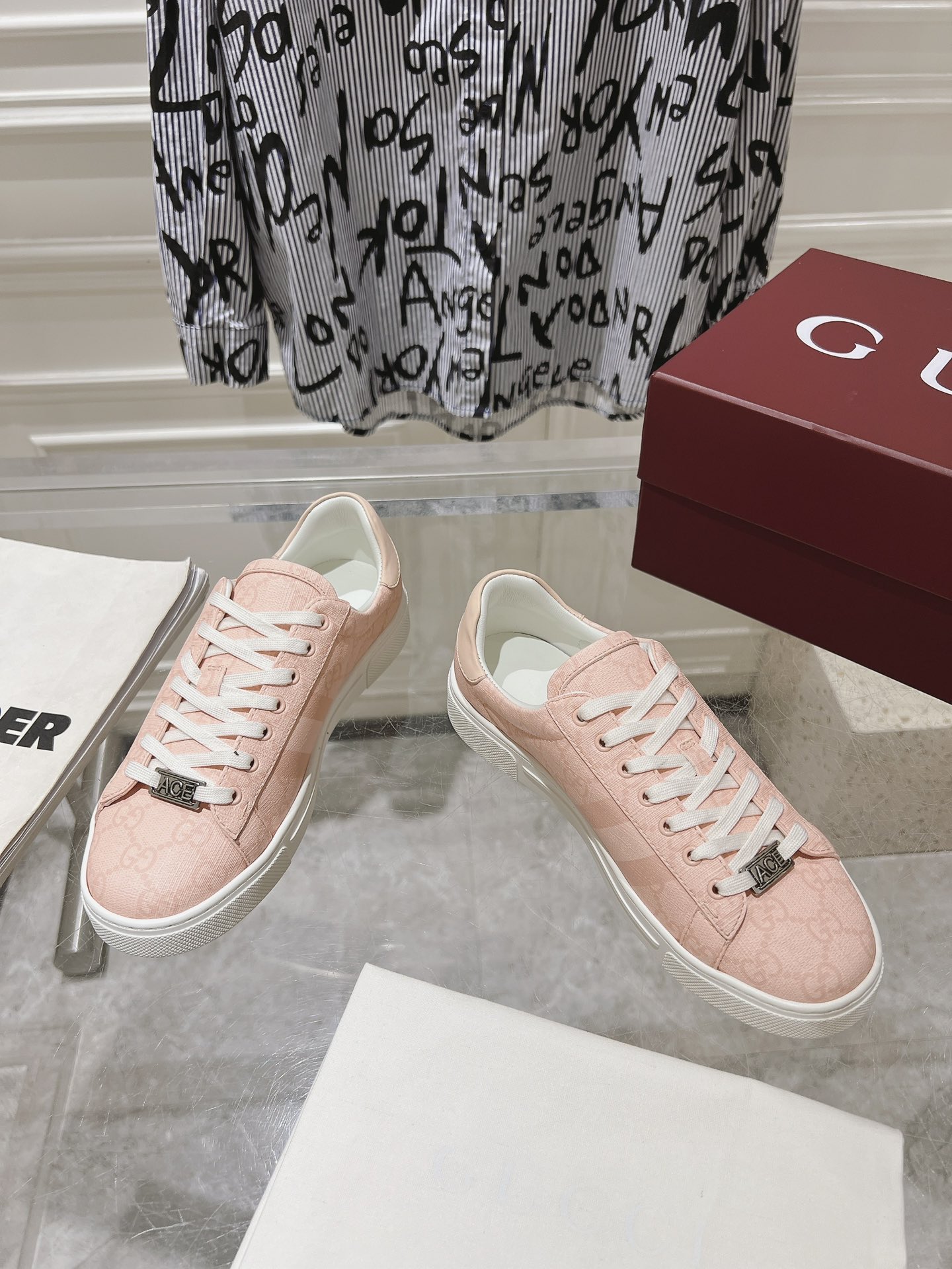 GucciShoes