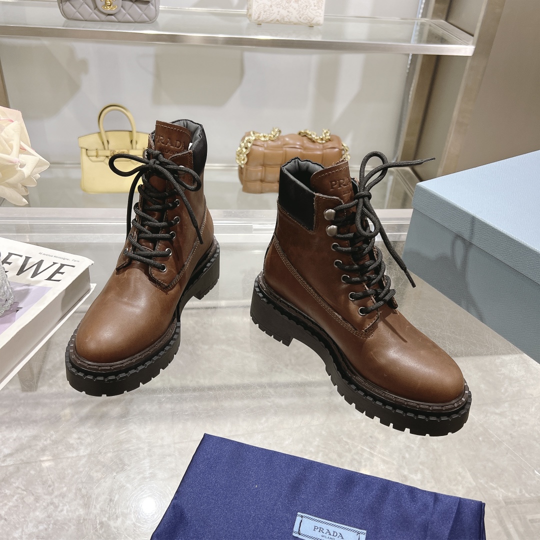 Womens shoes collection