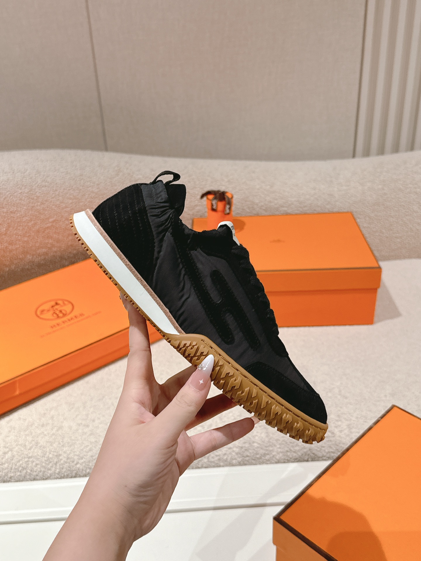 HERMESShoes