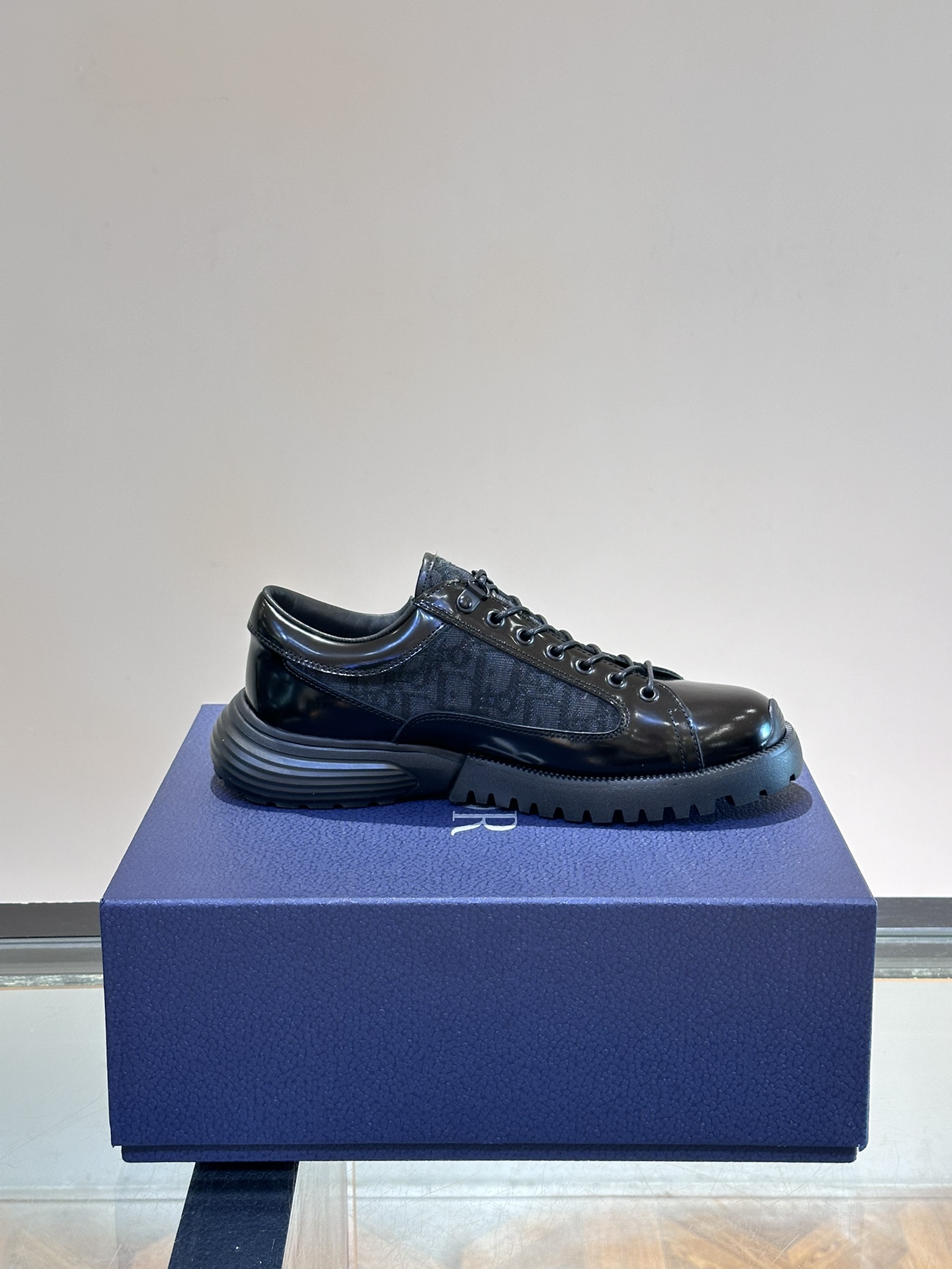 DiorSHOES