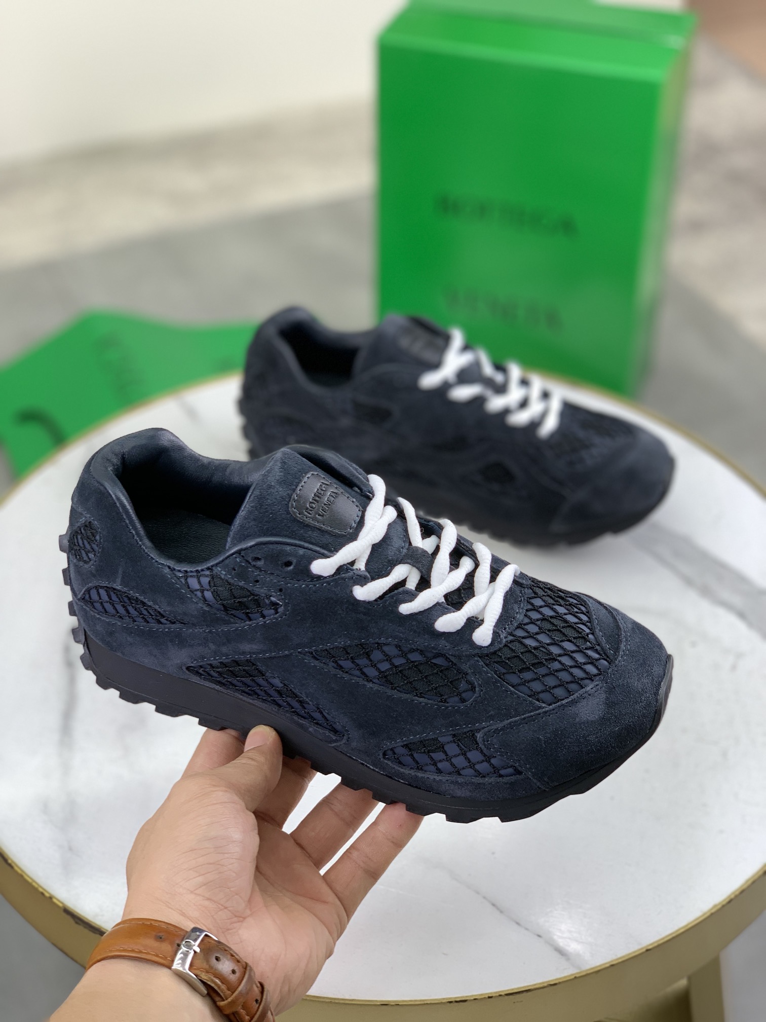 BVSHOES
