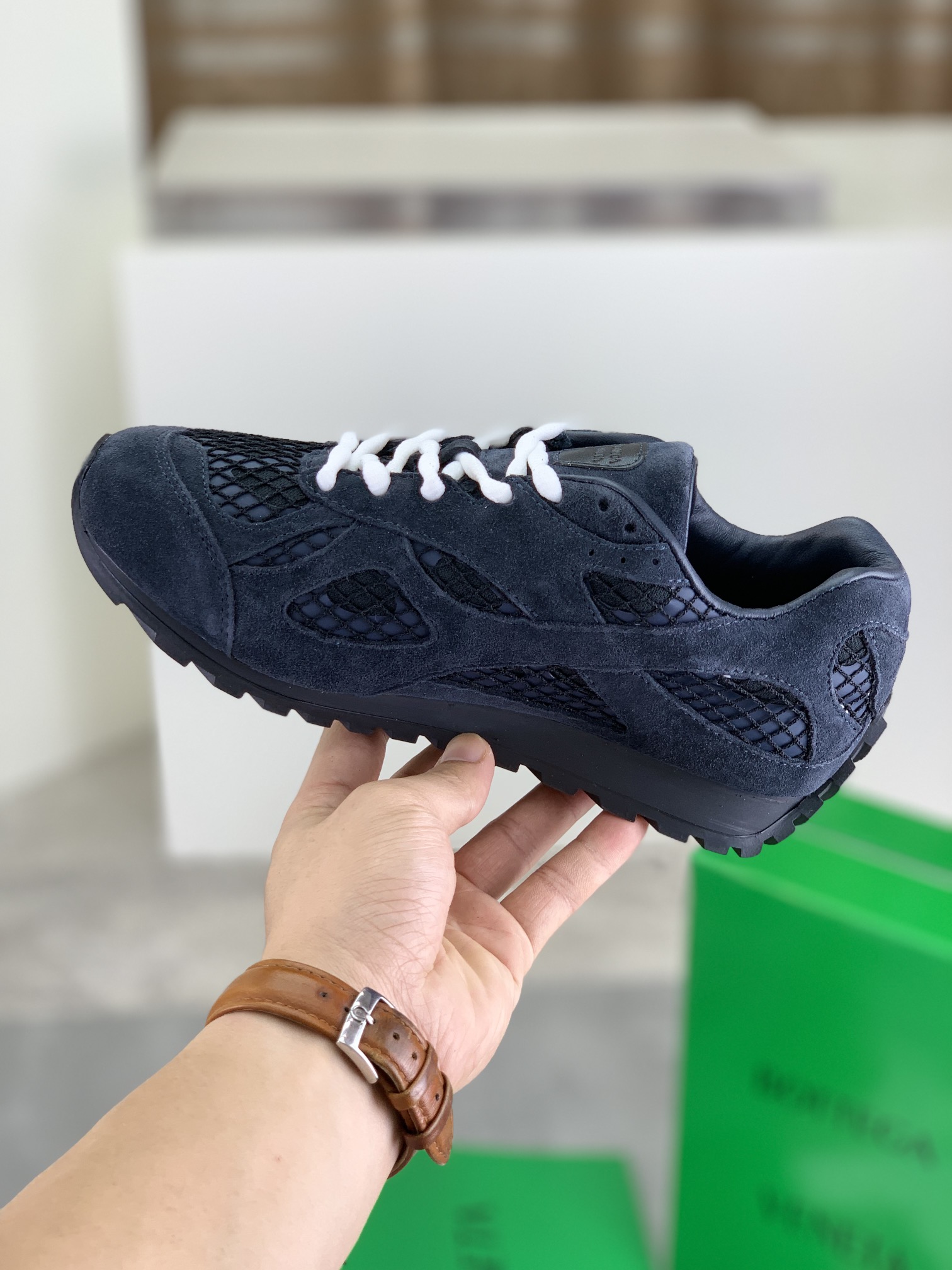 BVSHOES