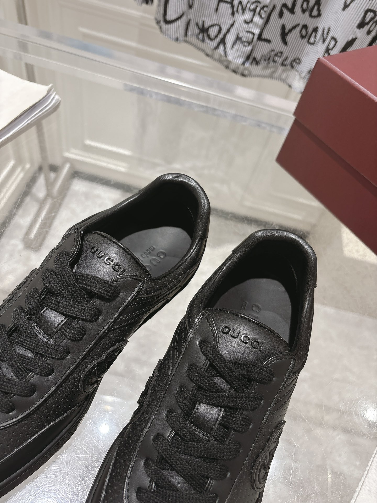 GucciShoes