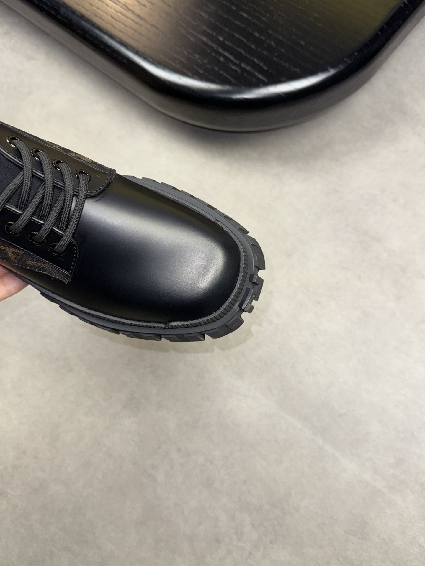FendiSHOES