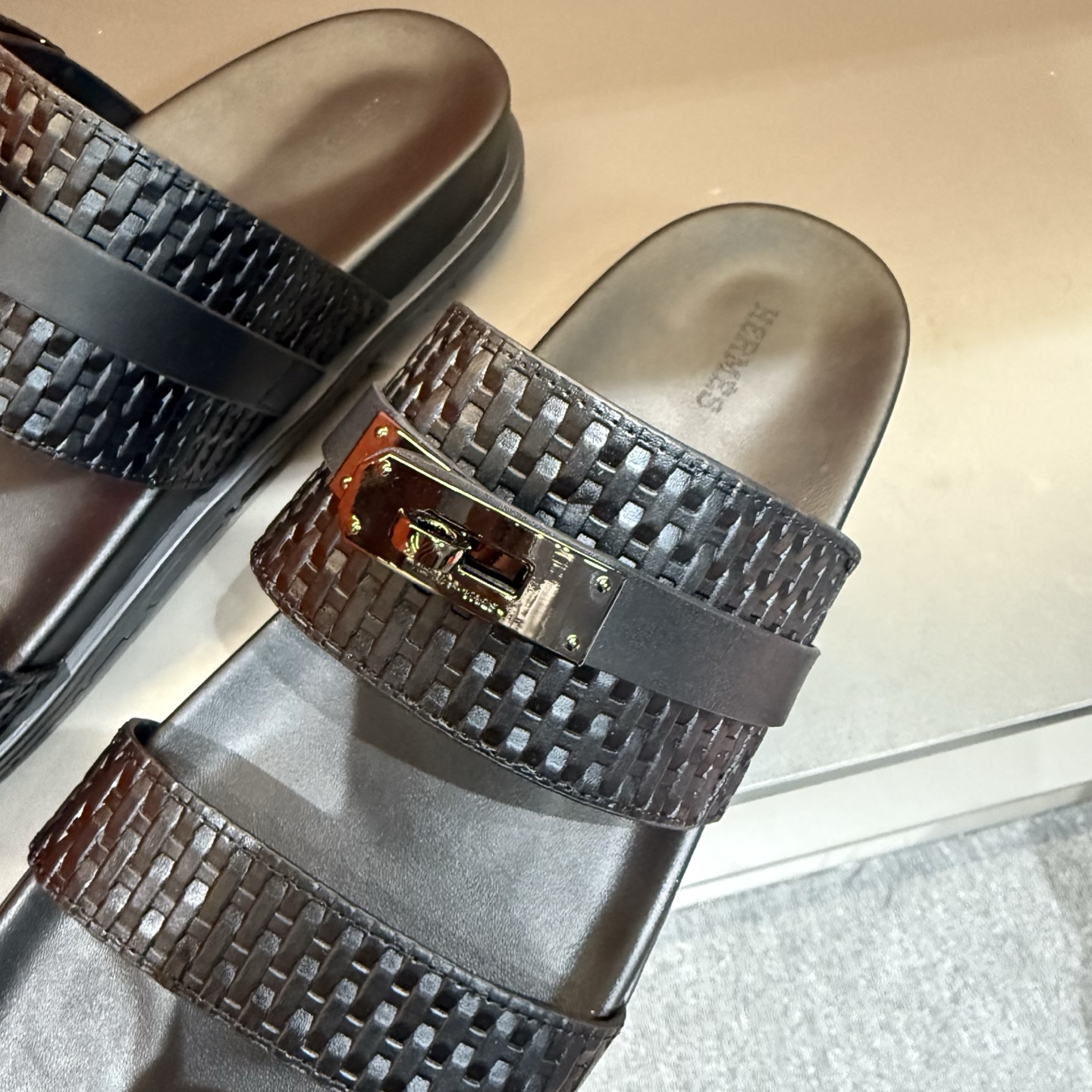 HERMESShoes
