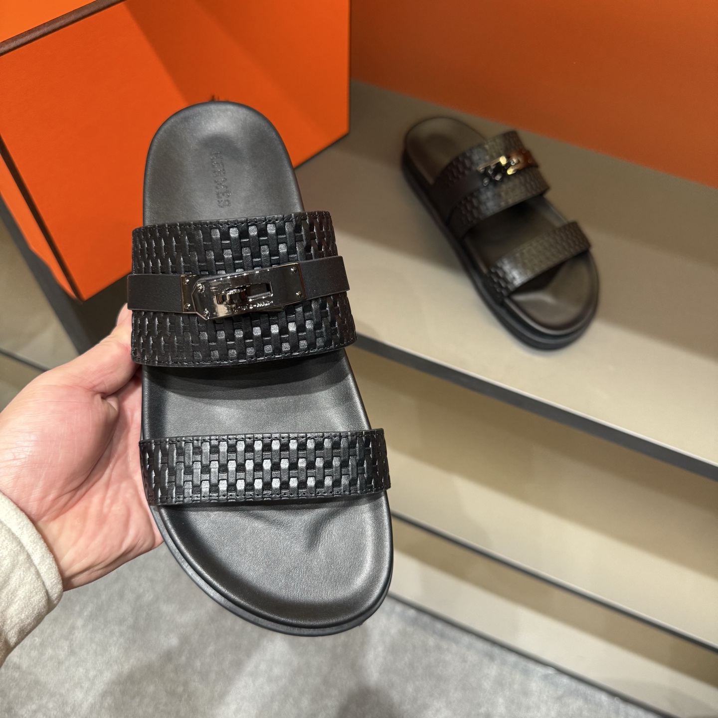 HERMESShoes