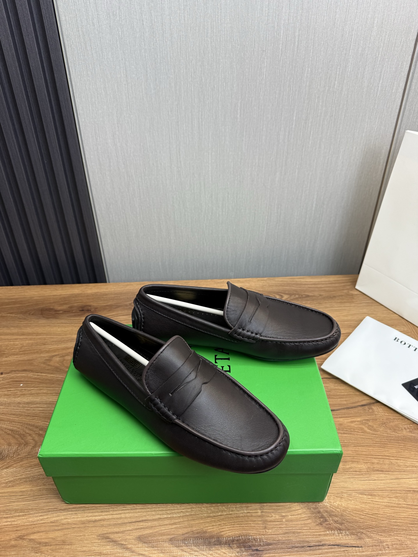 BVSHOES