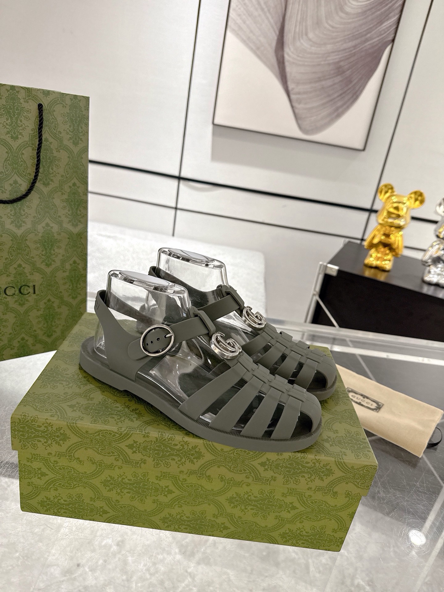 GucciShoes