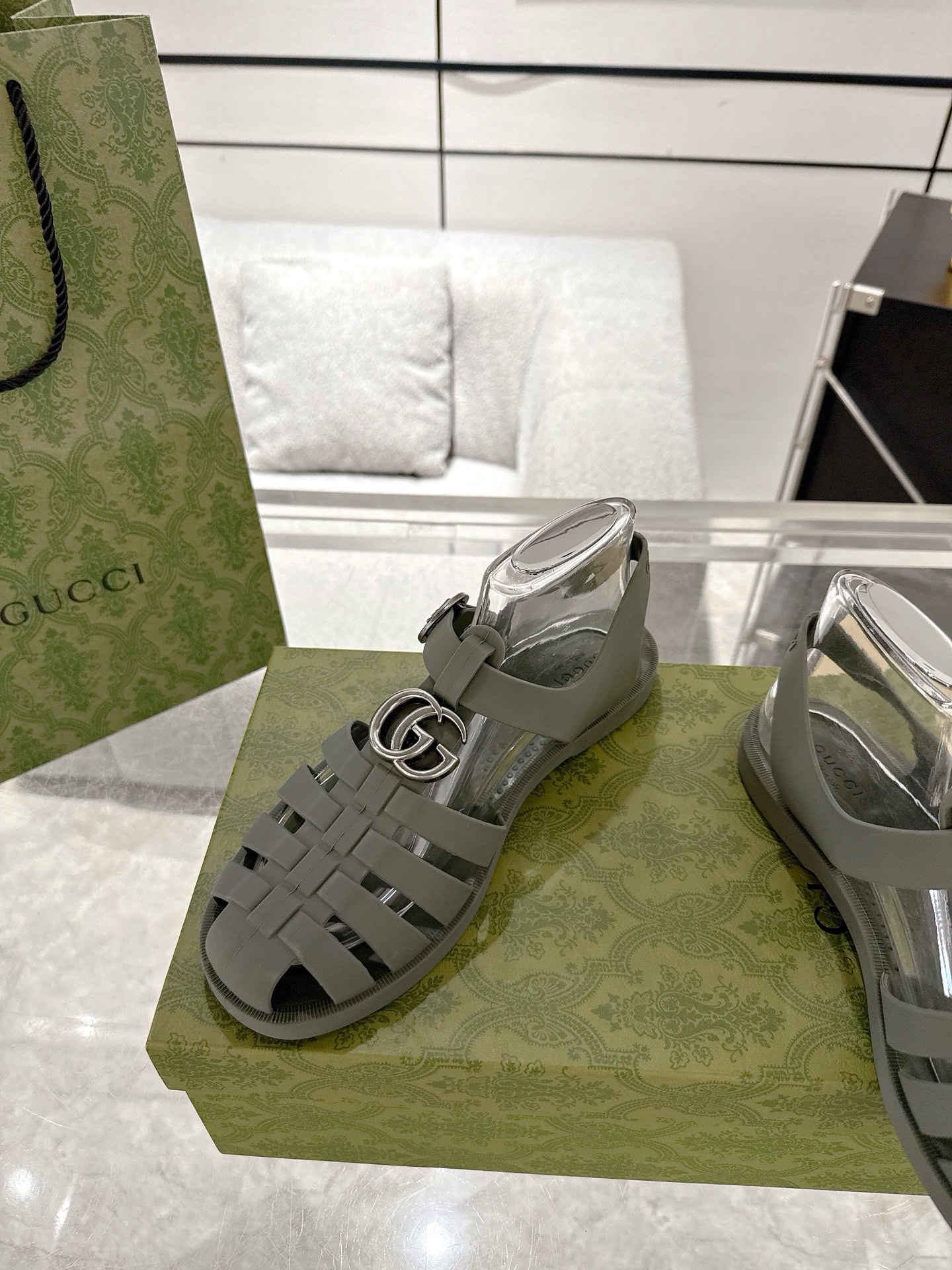 GucciShoes
