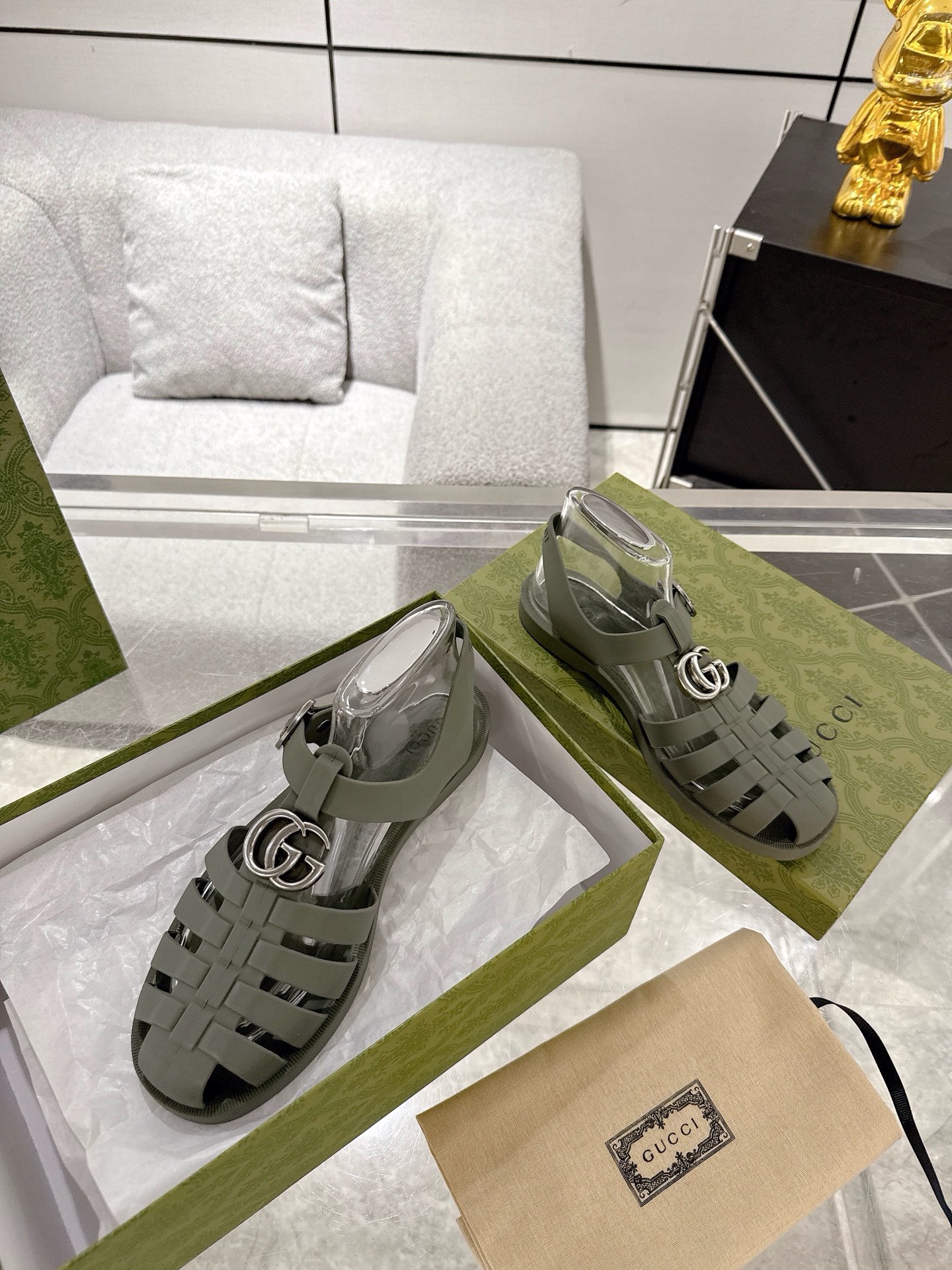 GucciShoes