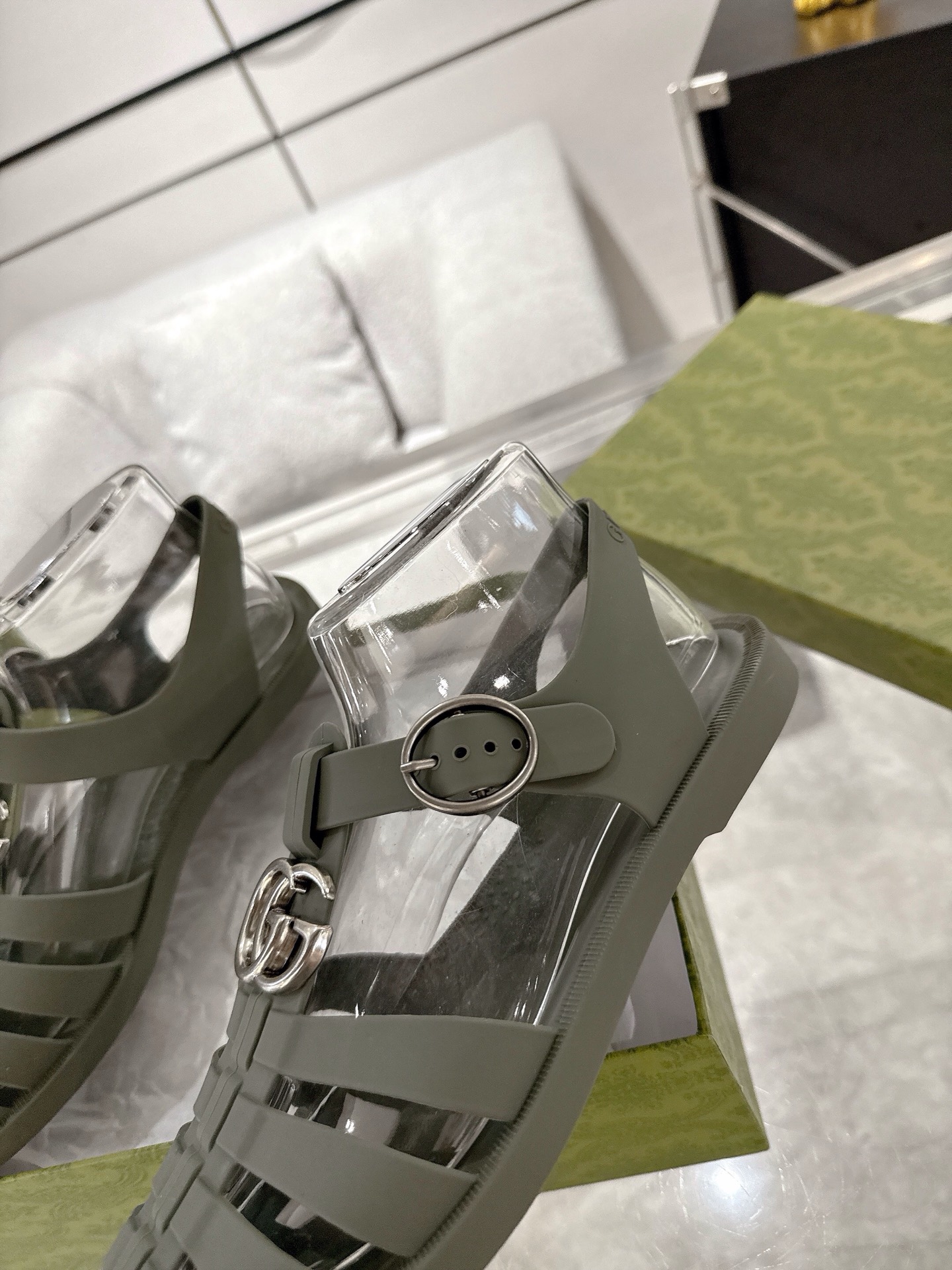 GucciShoes