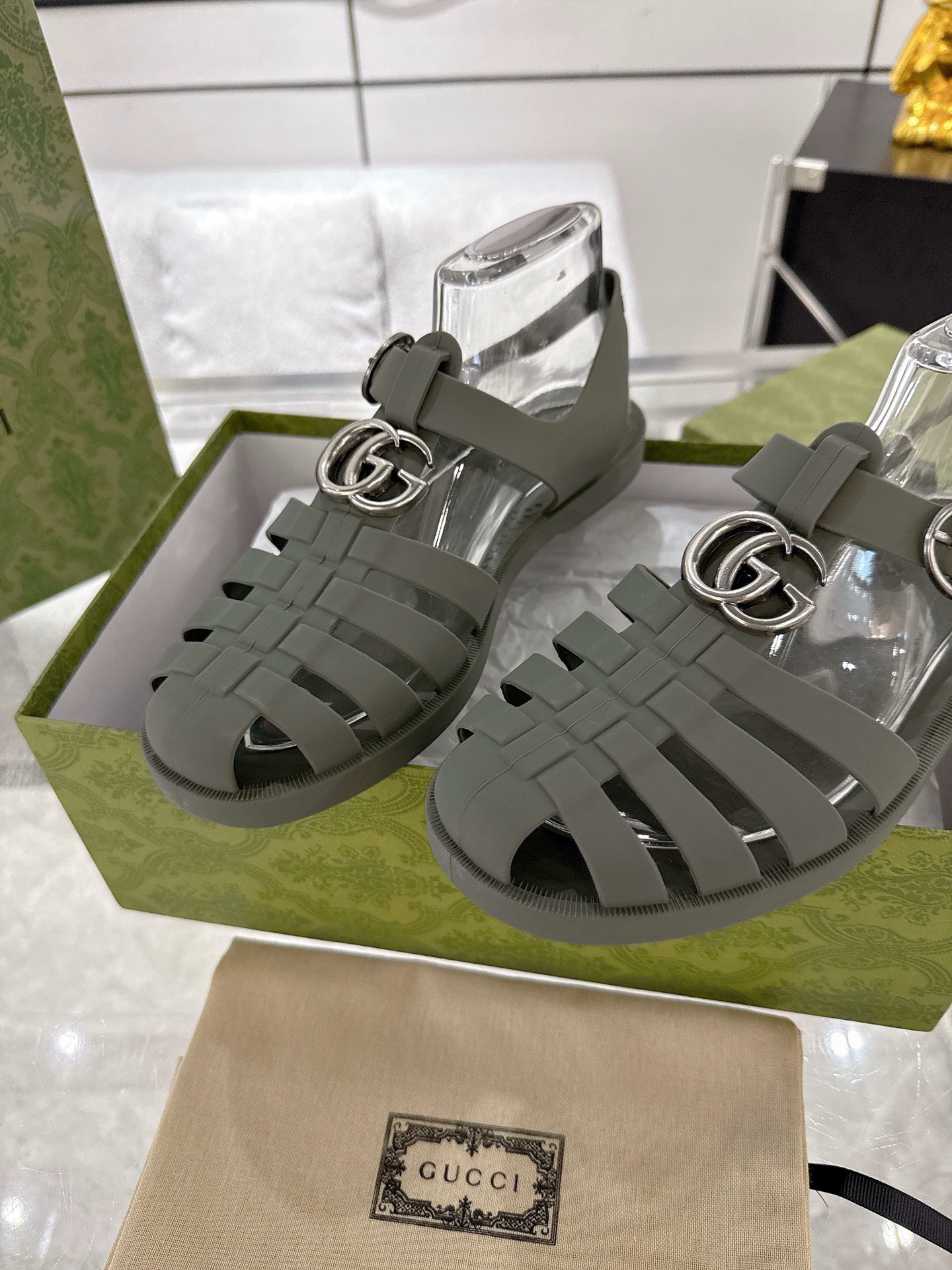 GucciShoes