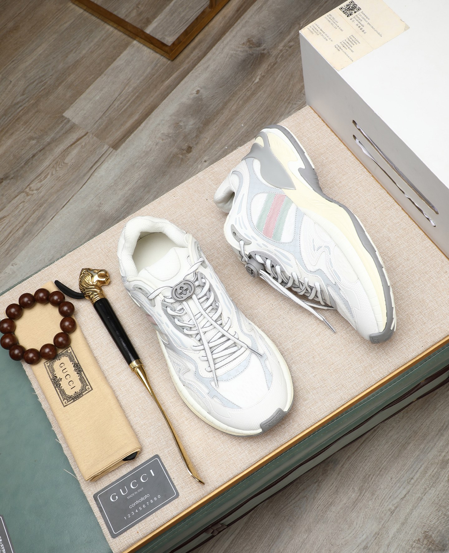 GucciShoes