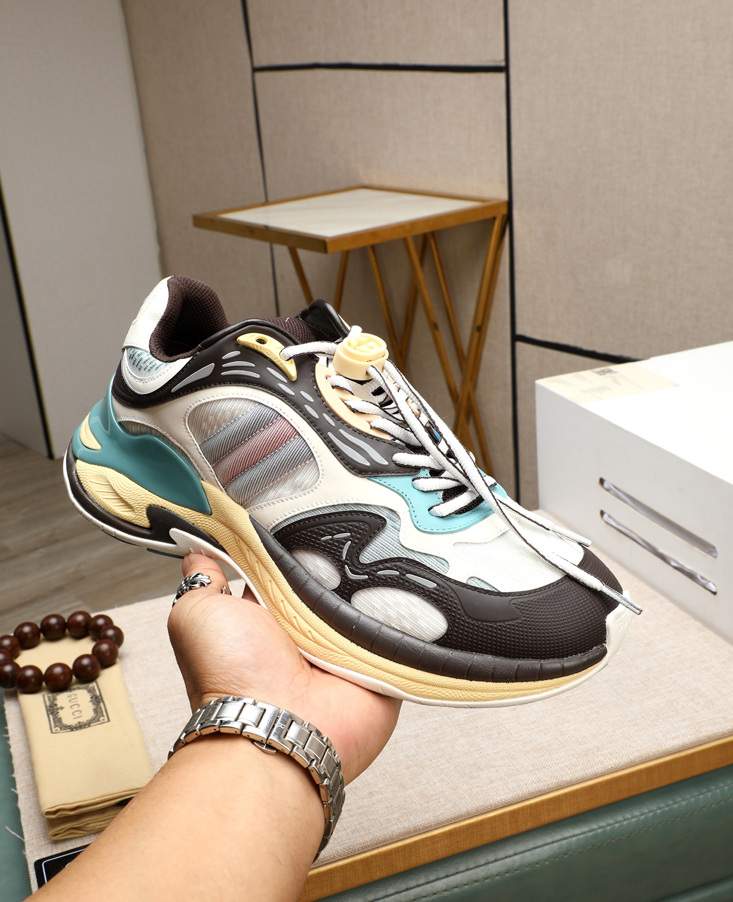 GucciShoes