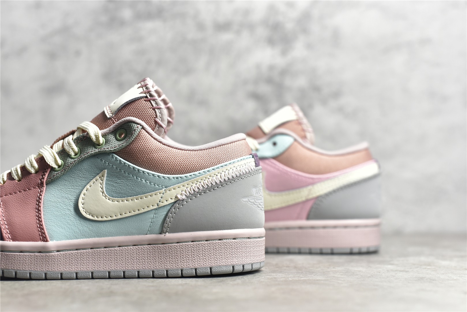 AirJordan1LowSHOES