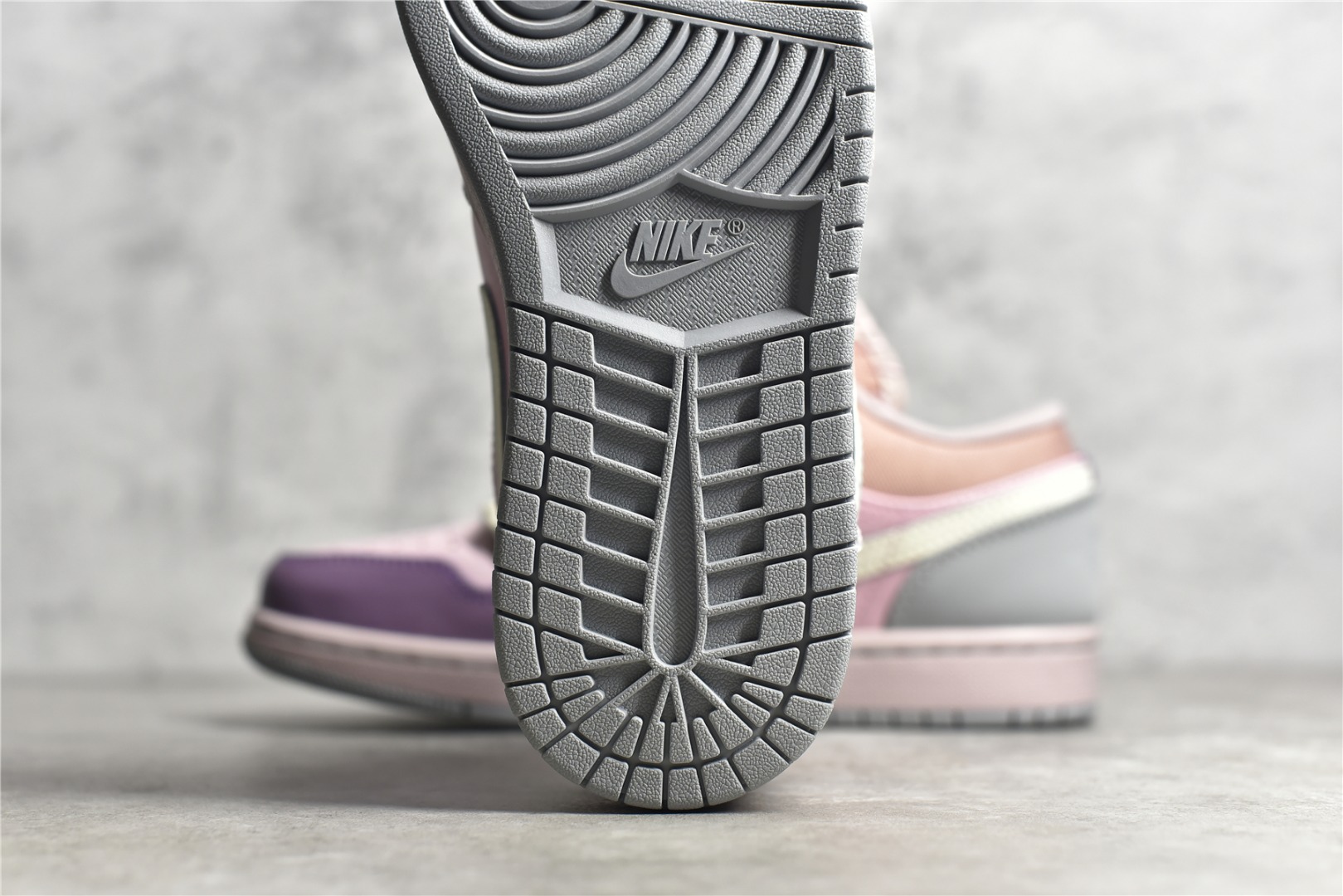 AirJordan1LowSHOES