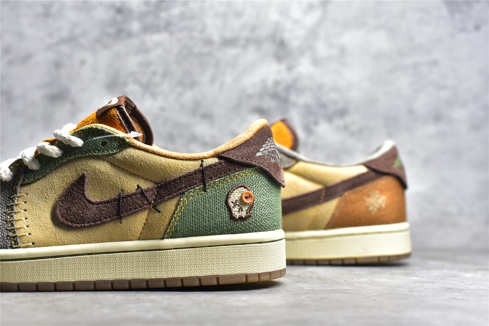 AirJordan1LowSHOES