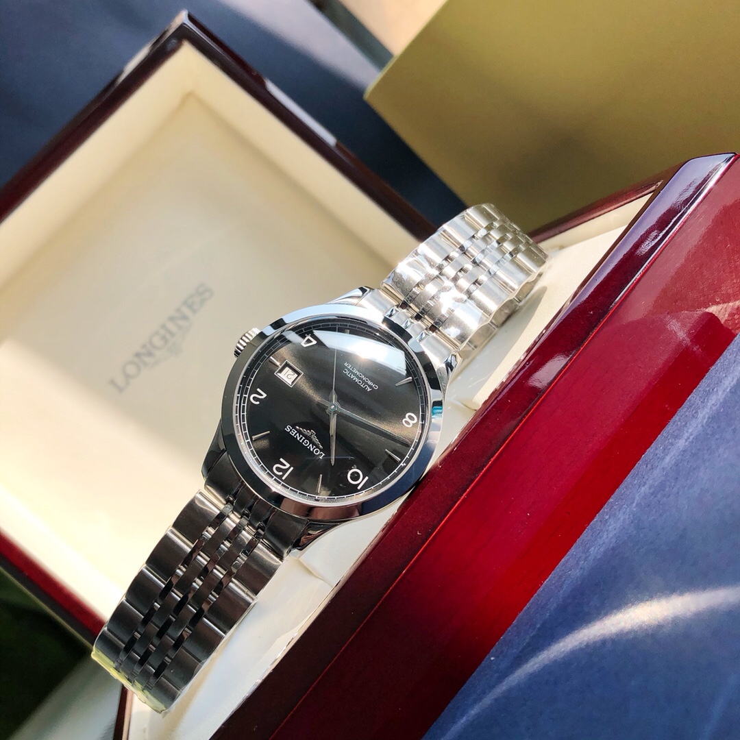 LONGINES