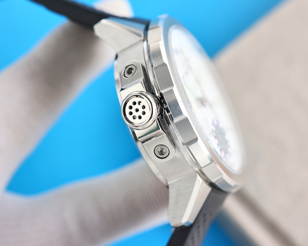IWC