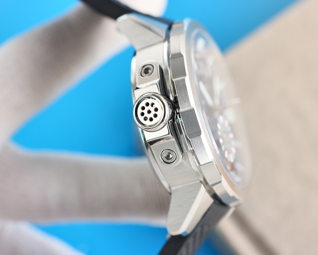 IWC
