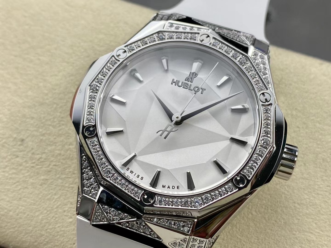 Hublot