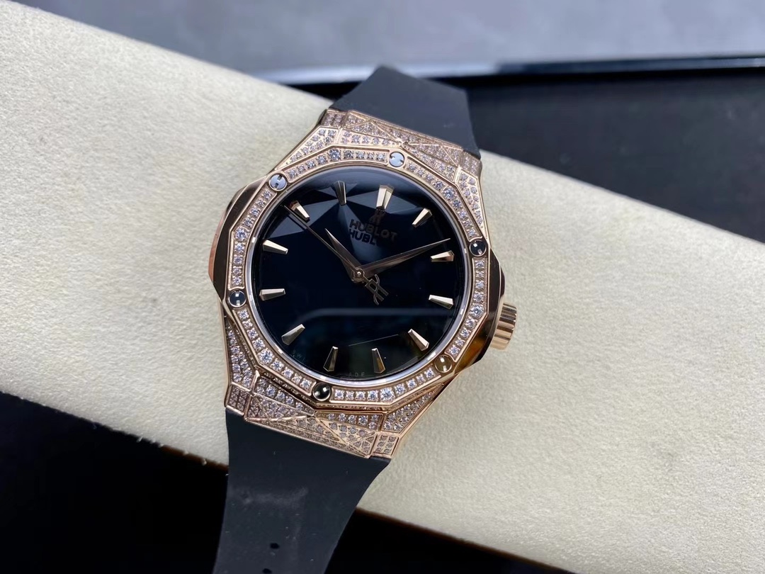 Hublot