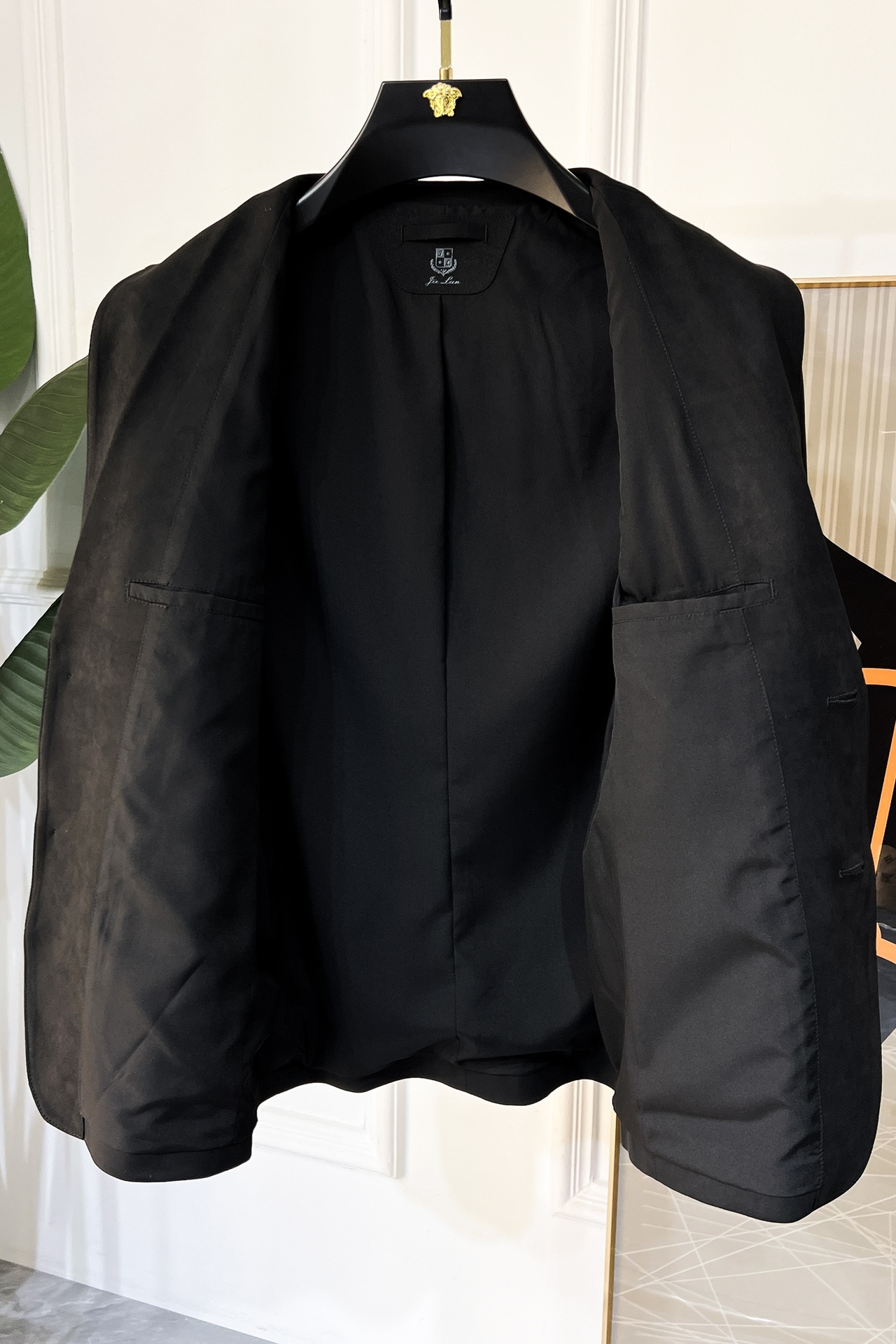 Suit