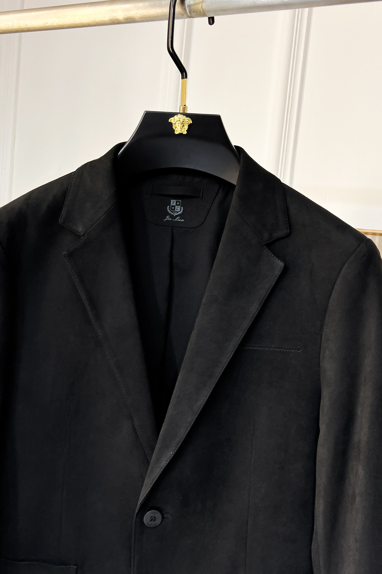 Suit