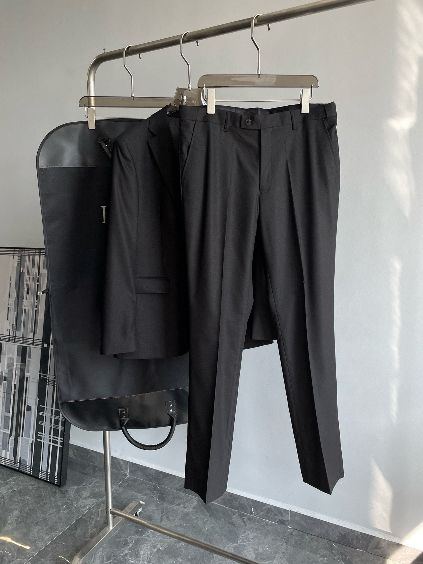 Suit