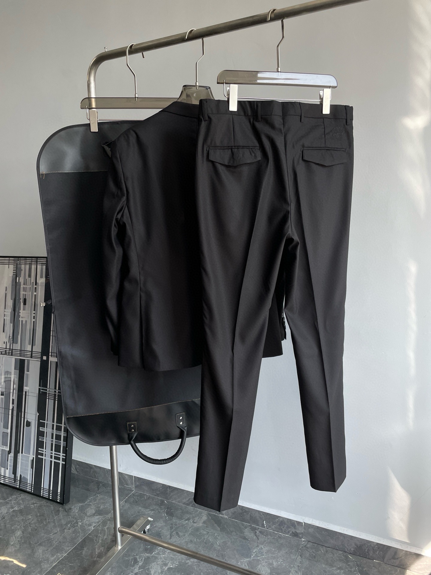 Suit