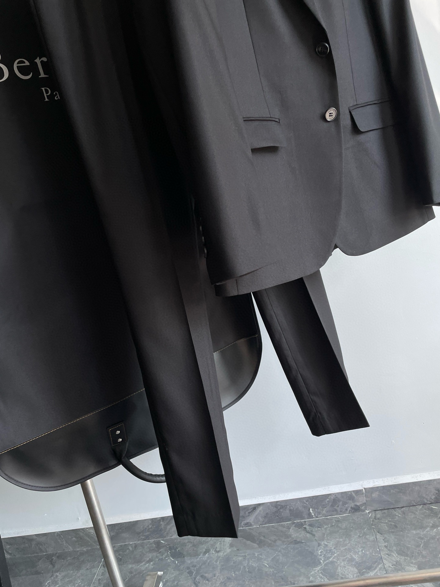 Suit
